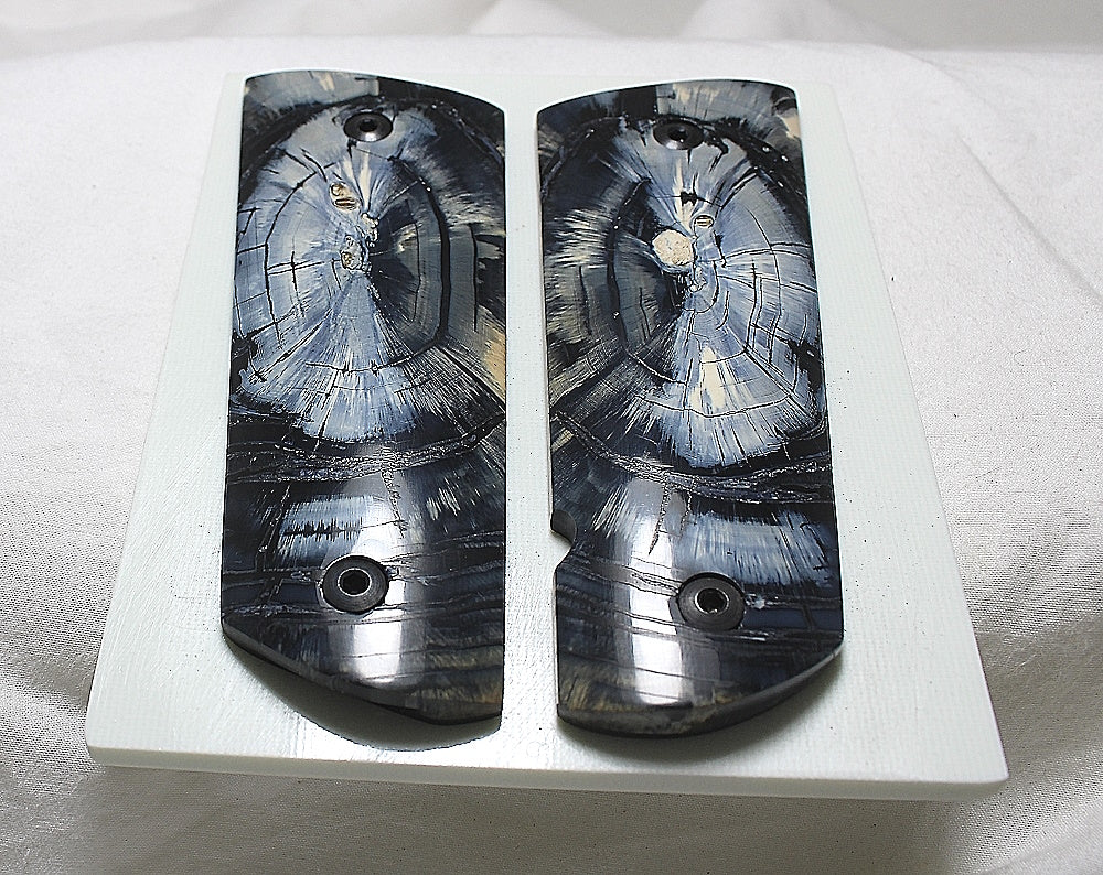 SPECTACULAR SET OF BLUE-BLACK- WHITE CROSSCUT MAMMOTH 1911 Grips A-2523
