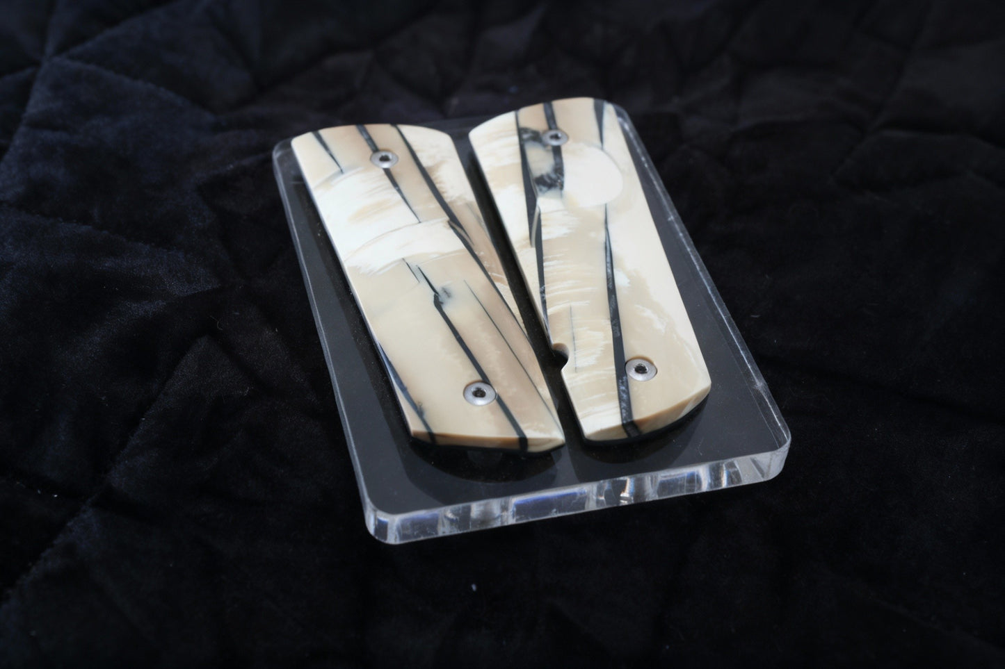NEW! VERTICAL CUT MAMMOTH IVORY 1911 GRIPS A-2819