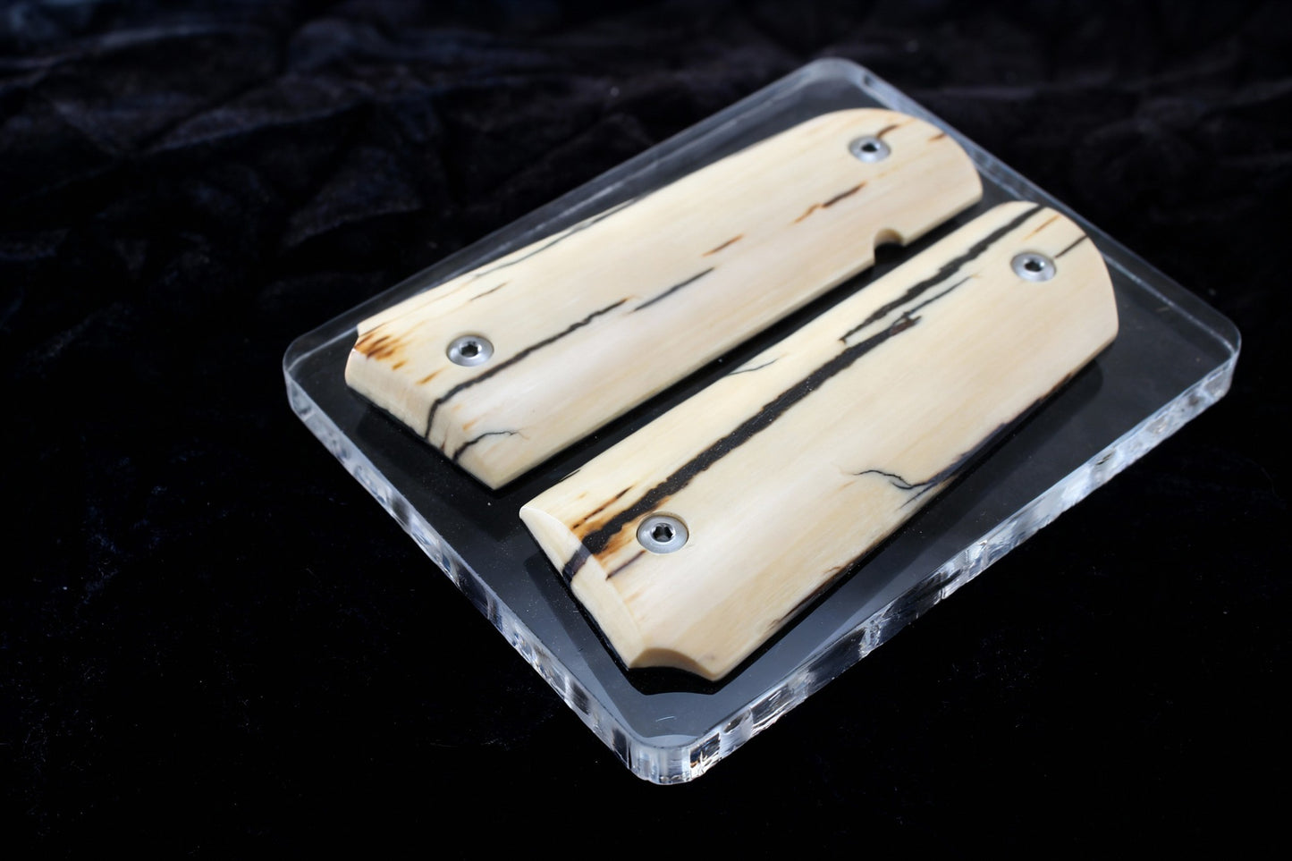 LITE BARK MAMMOTH IVORY 1911 GRIPS A-2820