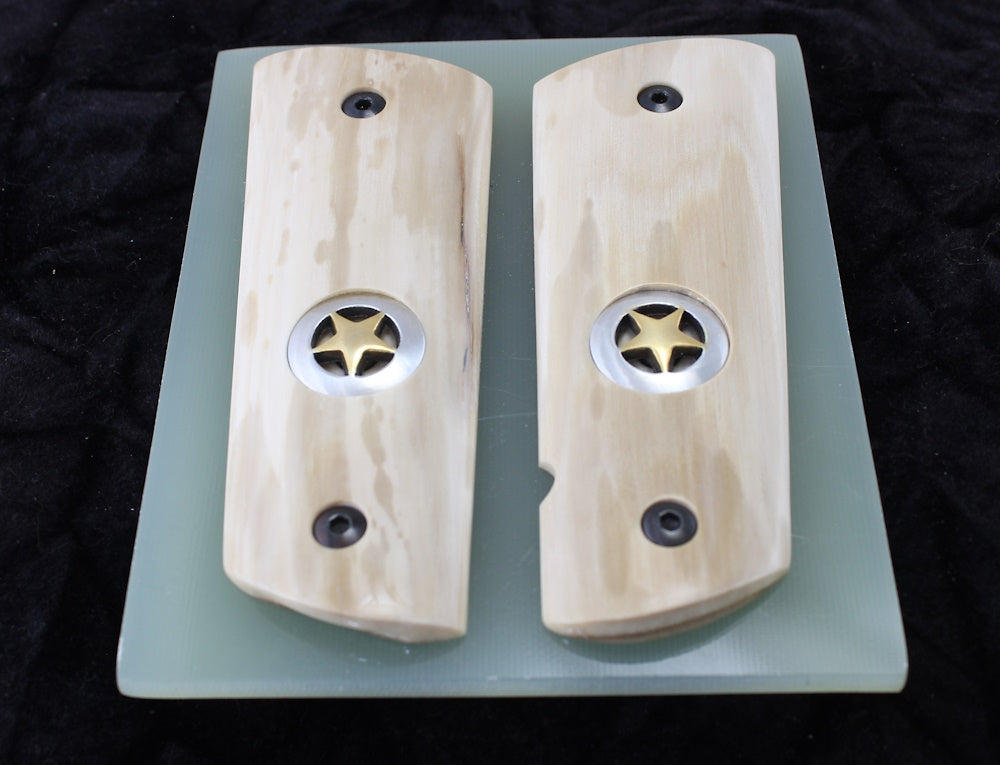 LITE BARK MAMMOTH IVORY 1911 GRIPS WITH TEXAS STAR A-2618