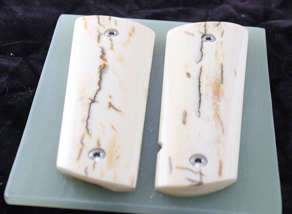 CREAMY BARK MAMMOTH IVORY 1911 GRIPS A-2685