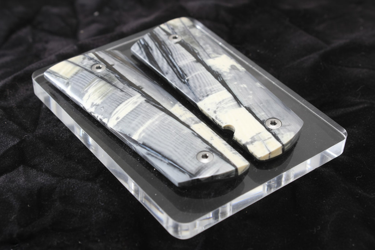 NEW! VERTICAL CUT MAMMOTH IVORY 1911 GRIPS A-2811
