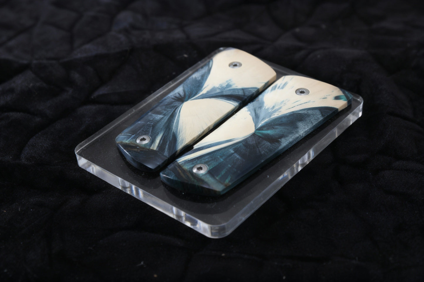 CROSSCUT MAMMOTH IVORY 1911 GRIPS A-2823