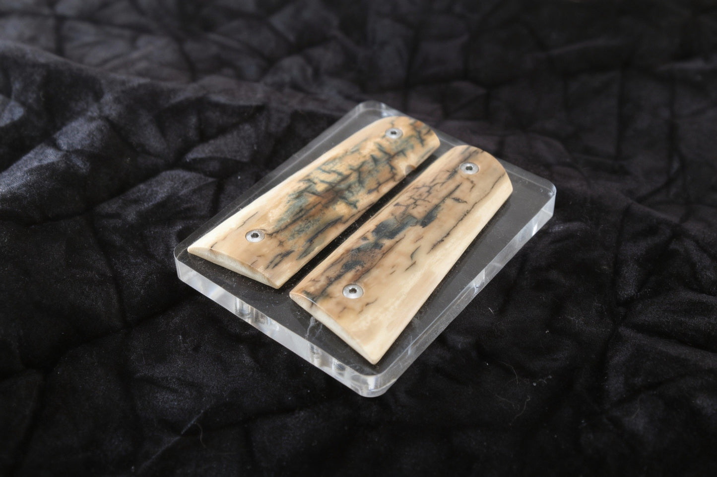 BARK ICE CRACKLE MAMMOTH IVORY 1911 GRIPS A-2824