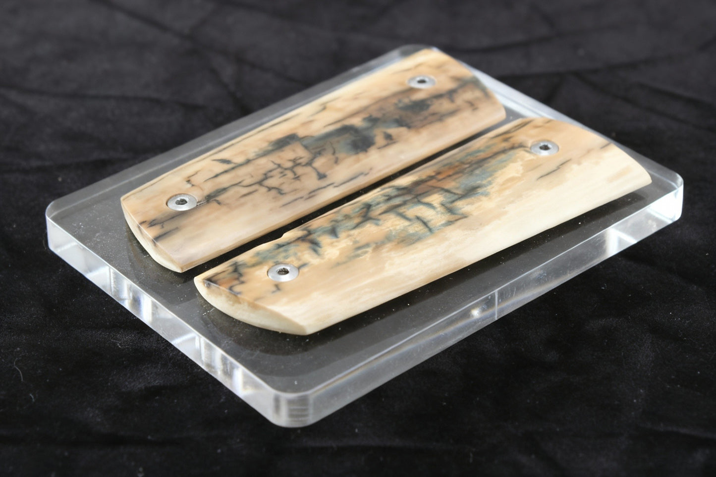 BARK ICE CRACKLE MAMMOTH IVORY 1911 GRIPS A-2824