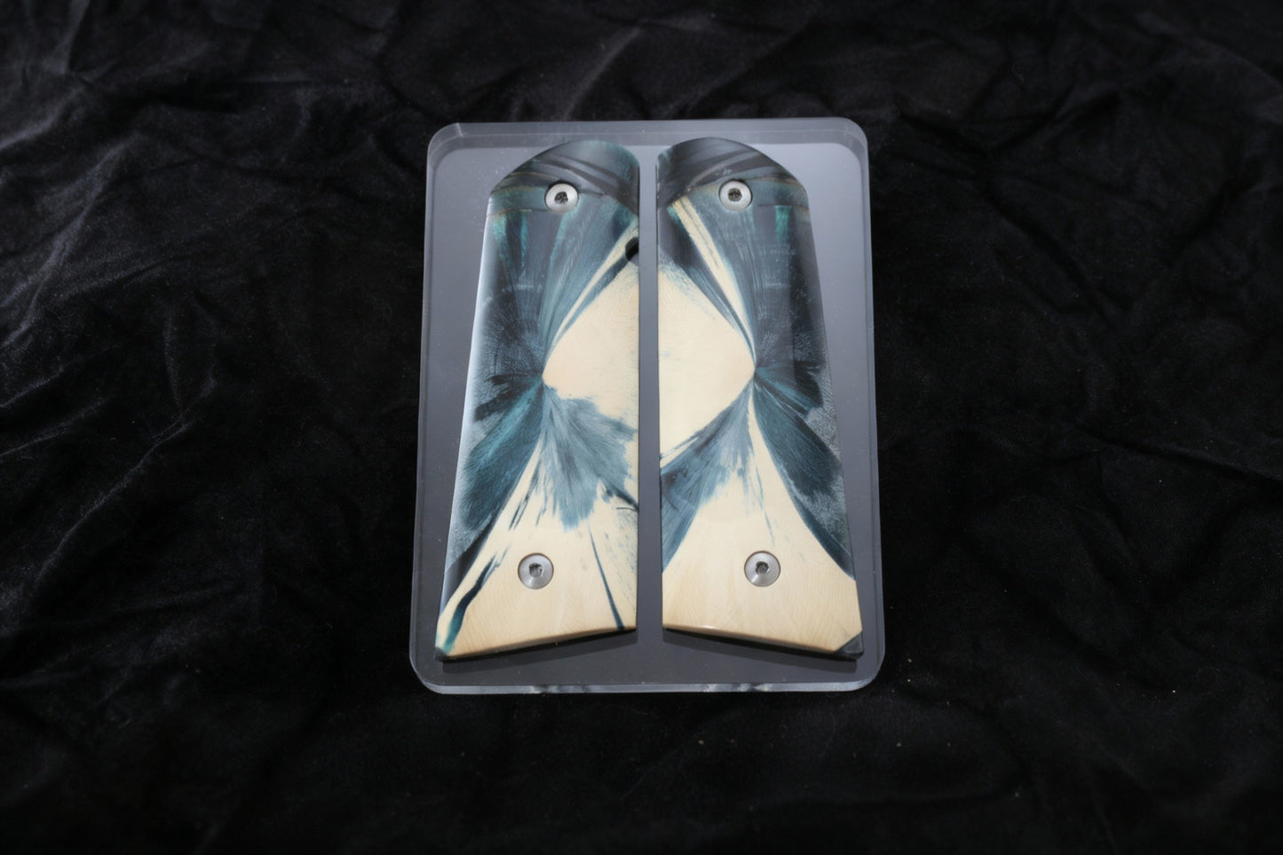 CROSSCUT MAMMOTH IVORY 1911 GRIPS A-2825