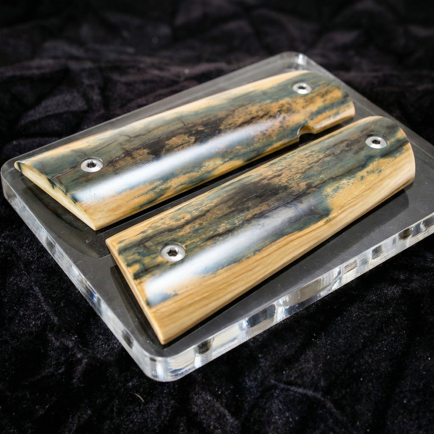 BLUE MAMMOTH 1911 GRIPS A-2876