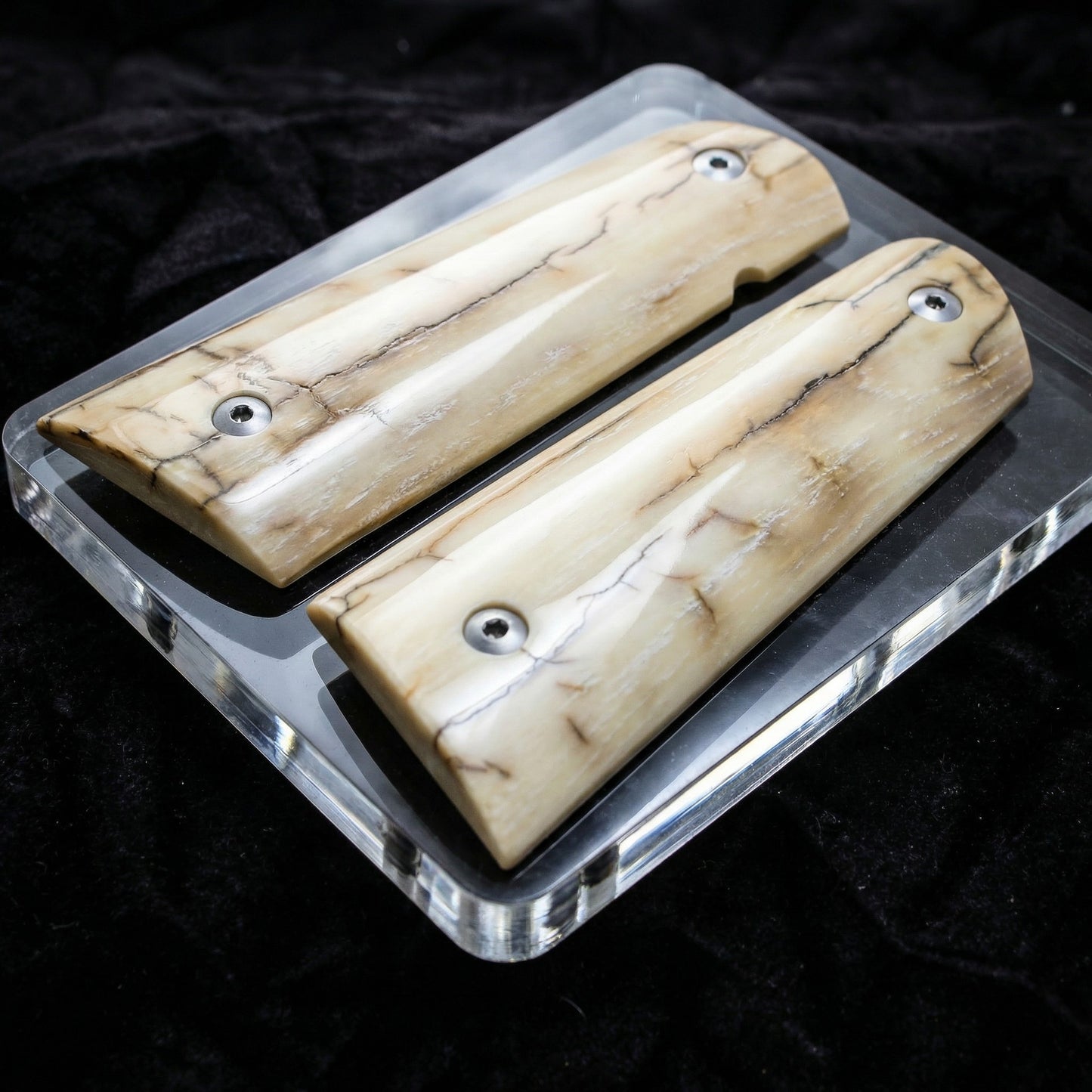 ICE CRACKLE MAMMOTH IVORY 1911 GRIPS A-2878