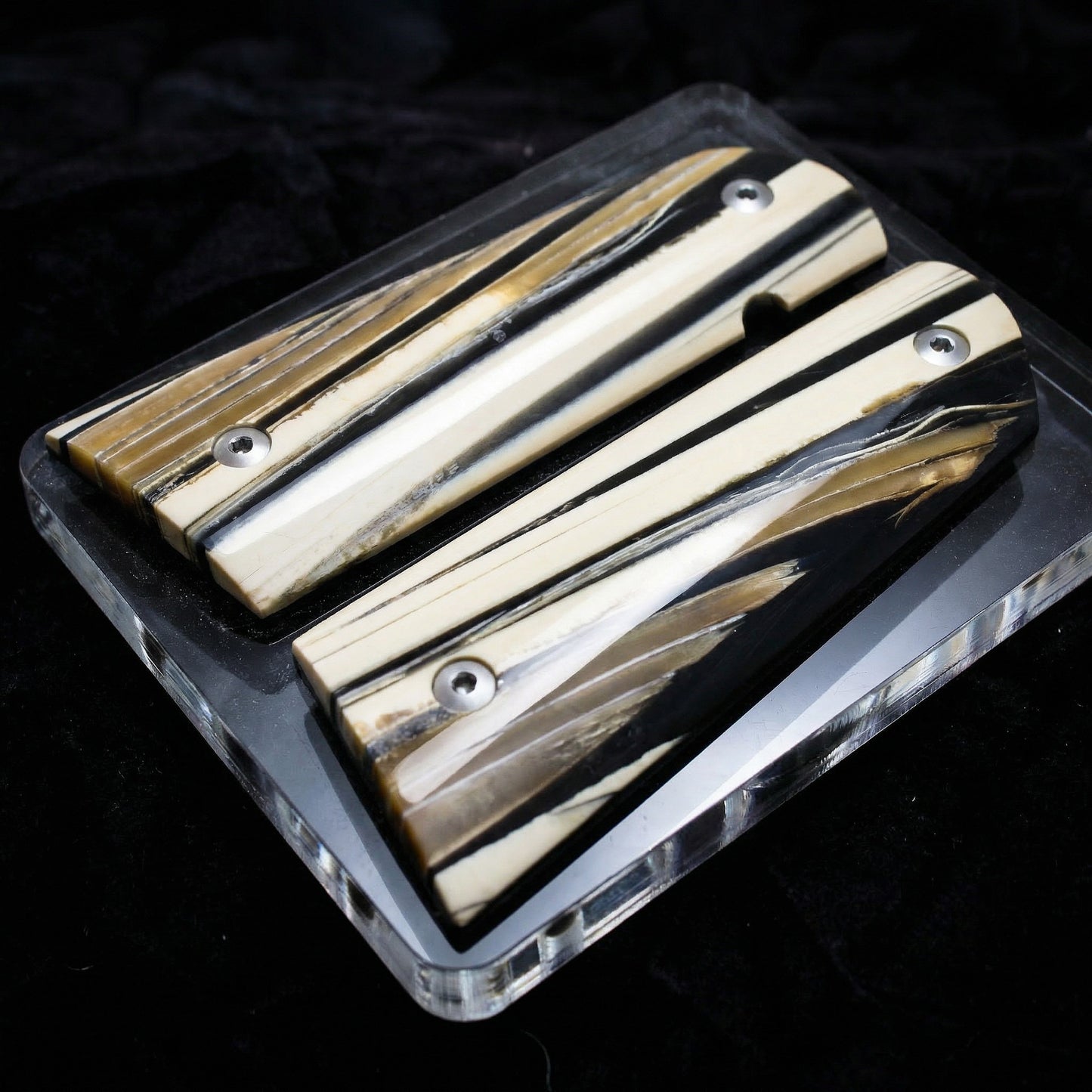 VERTICAL CUT MAMMOTH IVORY 1911 GRIPS A-2884