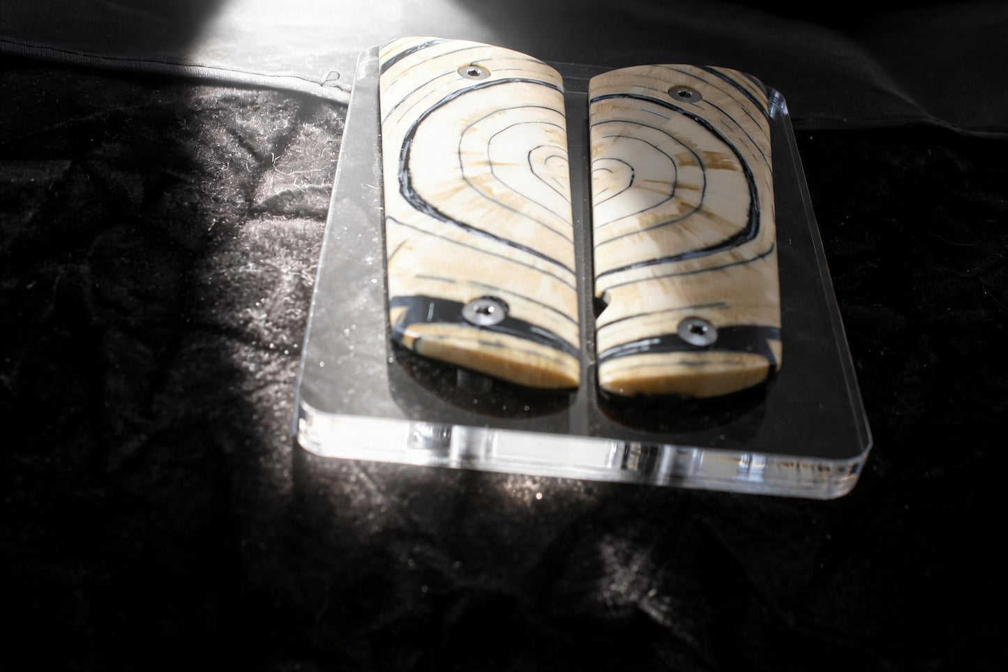 CROSSCUT MAMMOTH IVORY 1911 GRIPS A-2923