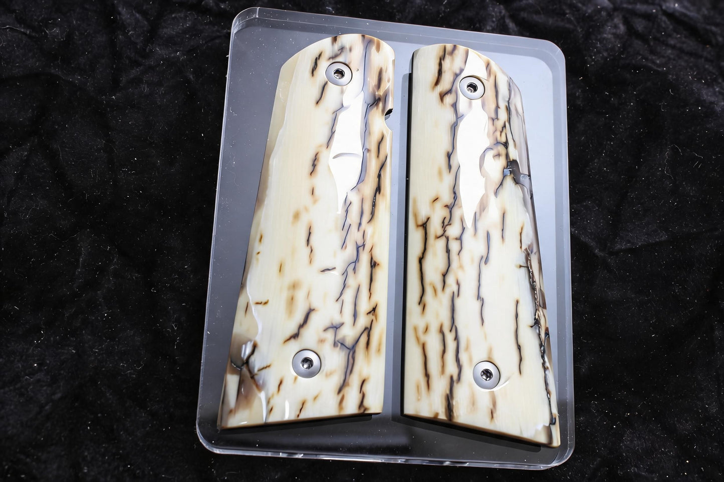 ICE CRACKLE MAMMOTH IVORY 1911 GRIPS A-2936