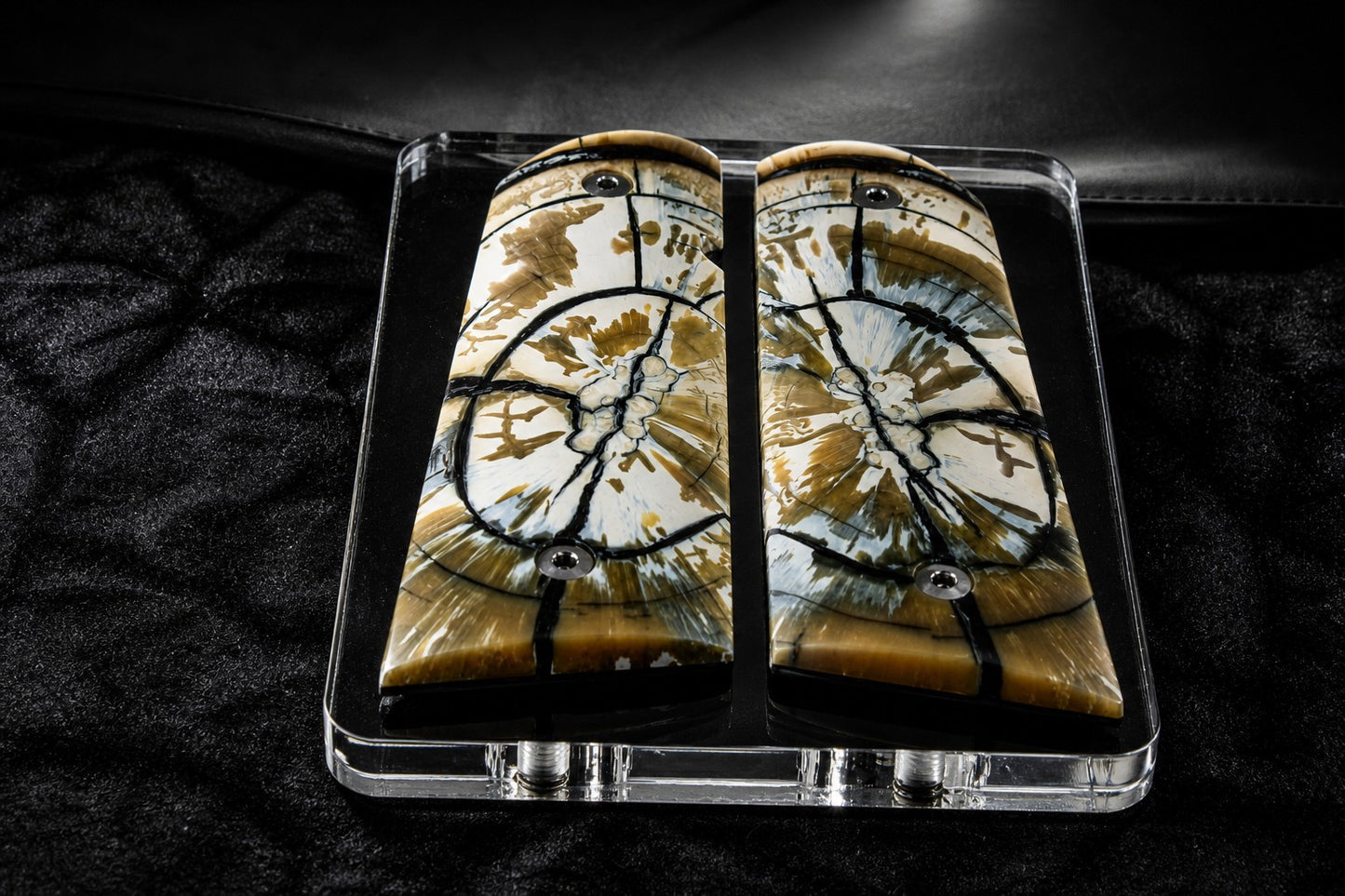 AMAZING CROSSCUT MAMMOTH IVORY 1911 GRIPS A-2991