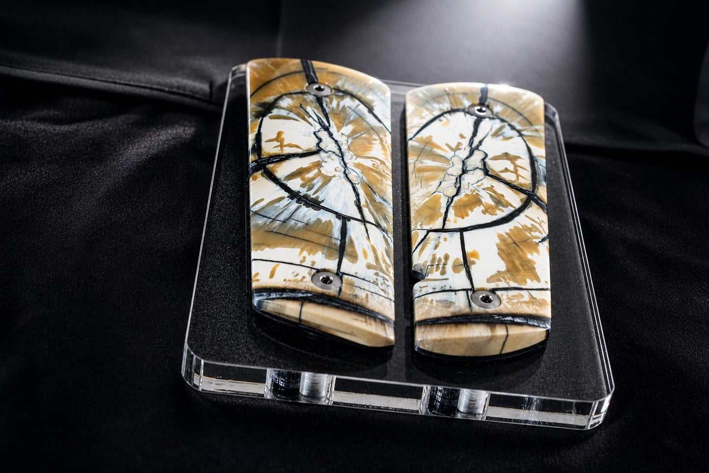 AMAZING CROSSCUT MAMMOTH IVORY 1911 GRIPS A-2991
