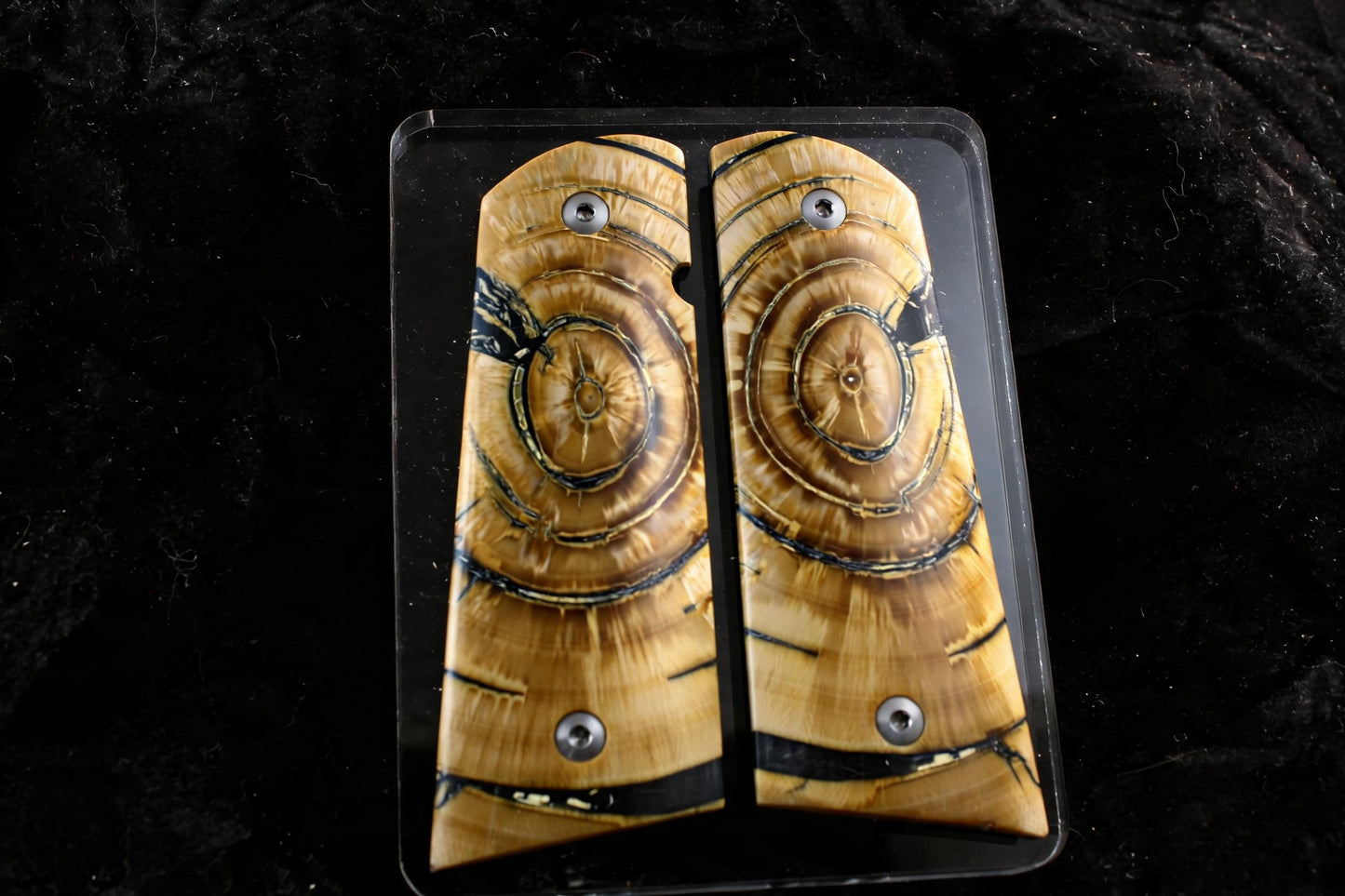 AMAZING CROSSCUT MAMMOTH IVORY 1911 GRIPS A-2961